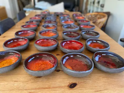 Yine klasik çorba ve salata , meze tabağımız kırmızısı