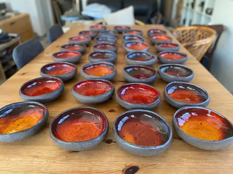 Yine klasik çorba ve salata , meze tabağımız kırmızısı