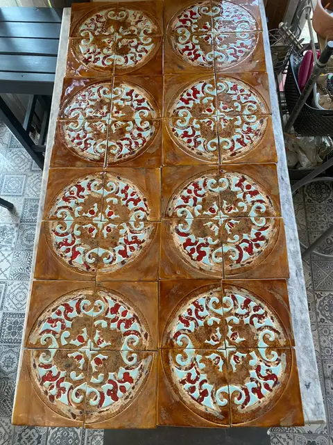 Uzun,keyifli bahçe sohbetleri için elyapımı seramik